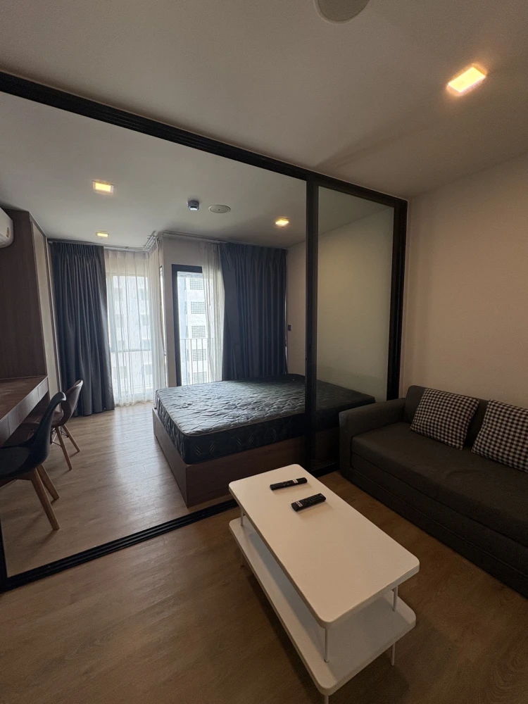 For rent!! Condo Cave Town Shift, 6th floor, Building A, fully furnished, just bring your bags and move in. Don't miss out!!
