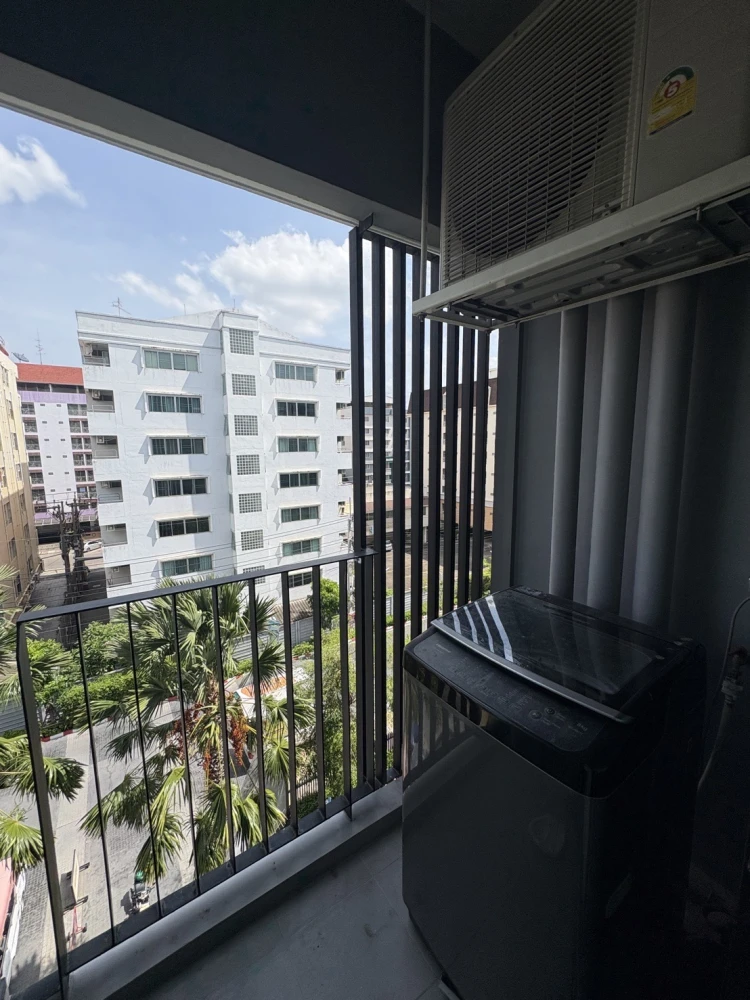 For rent!! Condo Cave Town Shift, 6th floor, Building A, fully furnished, just bring your bags and move in. Don't miss out!!