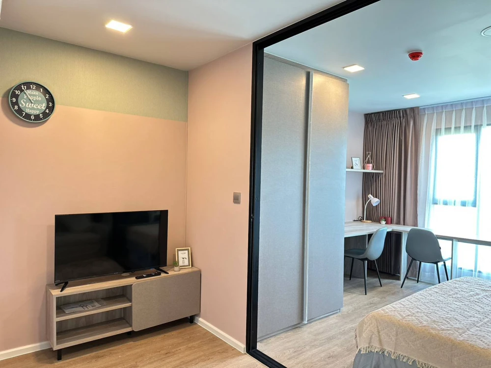 Condo for rent, Cave TU, 8th floor, spacious room, decorated in a minimalist style, with amenities, just bring your own luggage and you can move in.