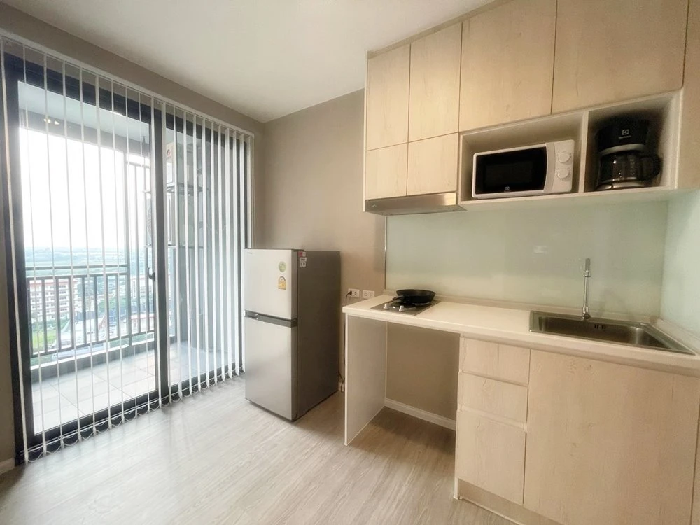 For rent!! Condo JW Station at Ramintra, 16th floor, beautiful room, ready to move in, good price, don't miss it, book now!!
