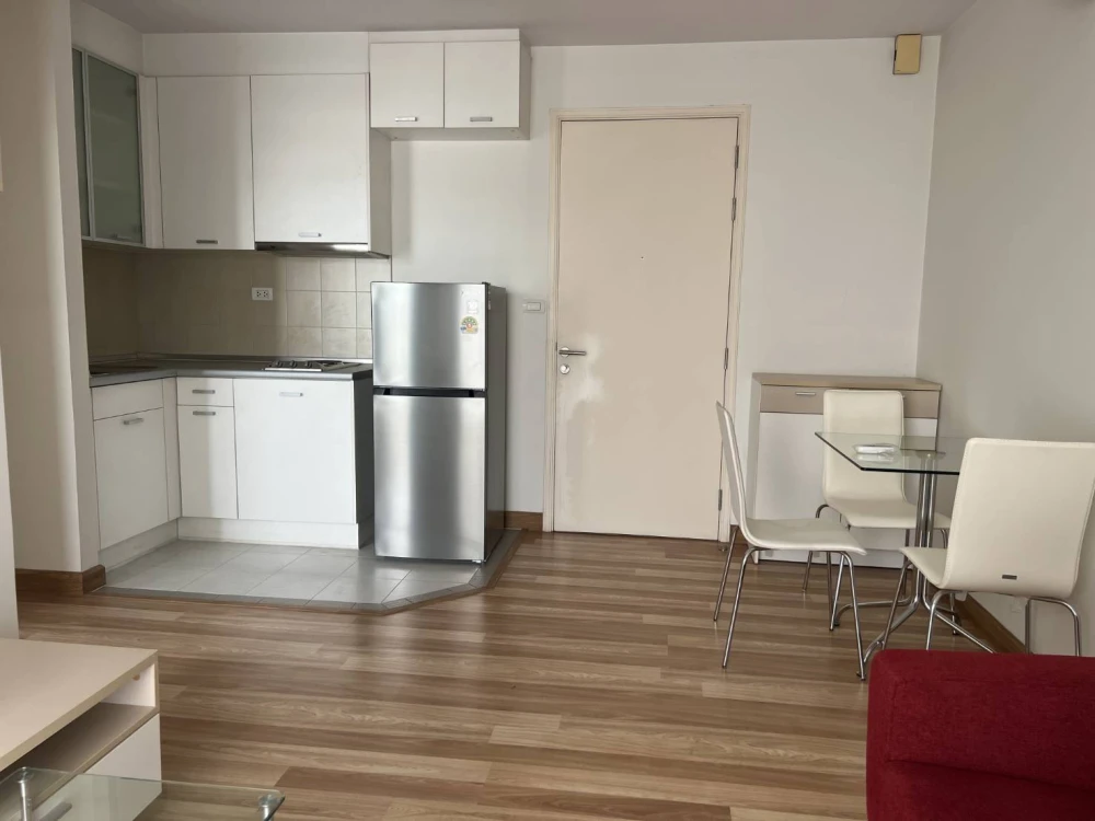 For rent!! Condo Centric Scene Sukhumvit 64, a condo in a good location, convenient transportation, near BTS Punnawithi, don't miss it!!