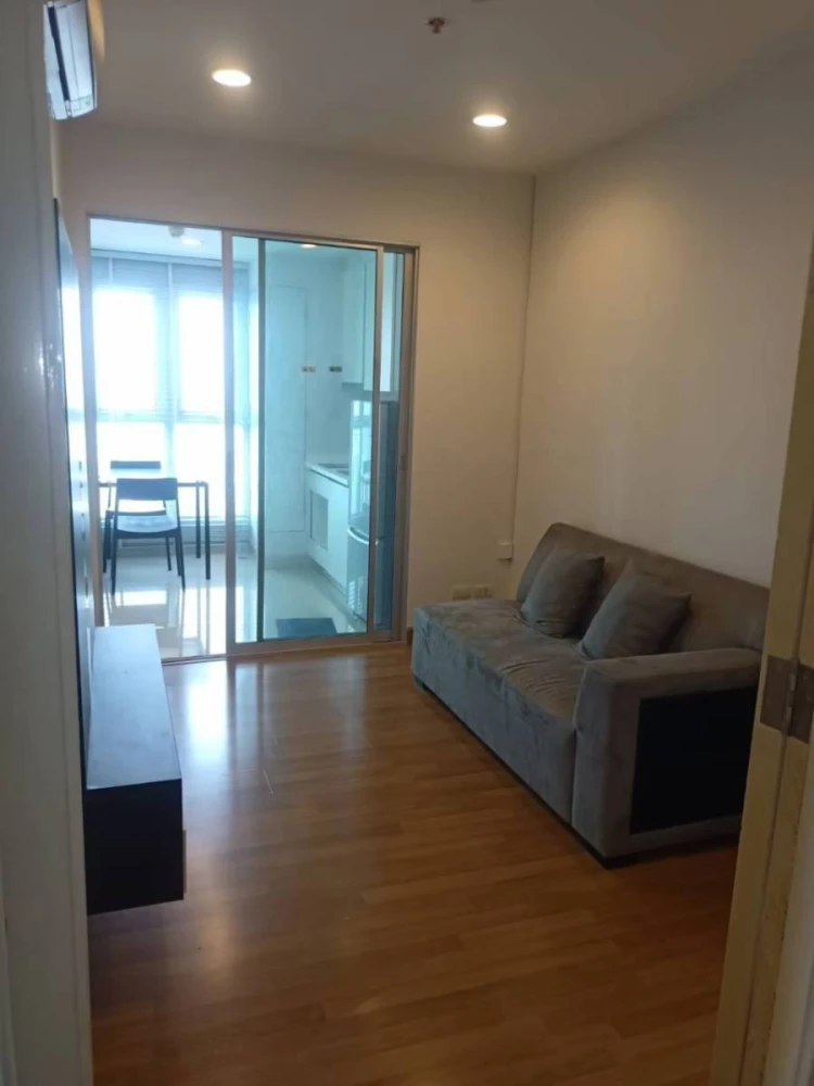 Condo for rent, Centric Ratchada-Sutthisan, ready to move in, high floor, good view, reasonable price, hurry and reserve now, don't wait.