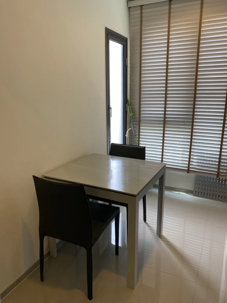 Condo for rent Centric Ratchada-Huay Kwang Pool view, corner room, fully furnished, very beautiful room, ready to move in