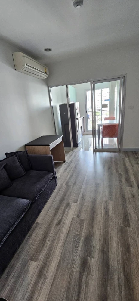 For rent!! Condo Centric Sathorn - Saint Louis, 9th floor, beautiful room, convenient transportation, ready to move in, don't miss it!!