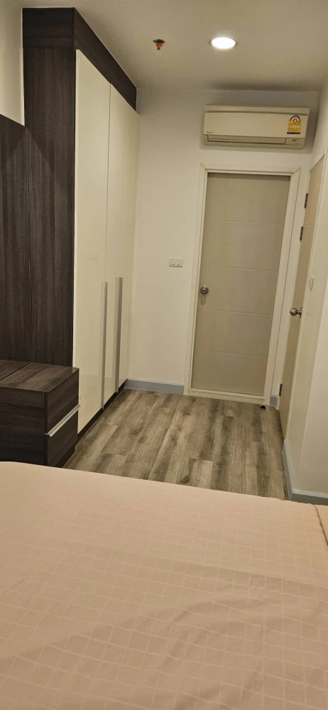 For rent!! Condo Centric Sathorn - Saint Louis, 9th floor, beautiful room, convenient transportation, ready to move in, don't miss it!!