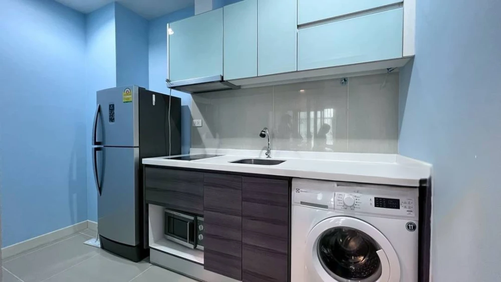 For rent!! Centric Sathorn-St. Louis Condo, beautiful room, fully furnished, ready to move in! Reserve now!!