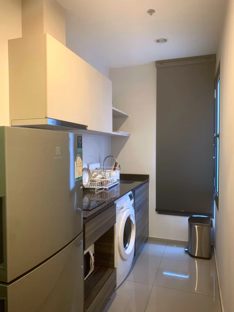 Condo for rent, Centric Ari Station, decorated with wallpaper, 9th floor, nice to live in, just carry your bags and move in.