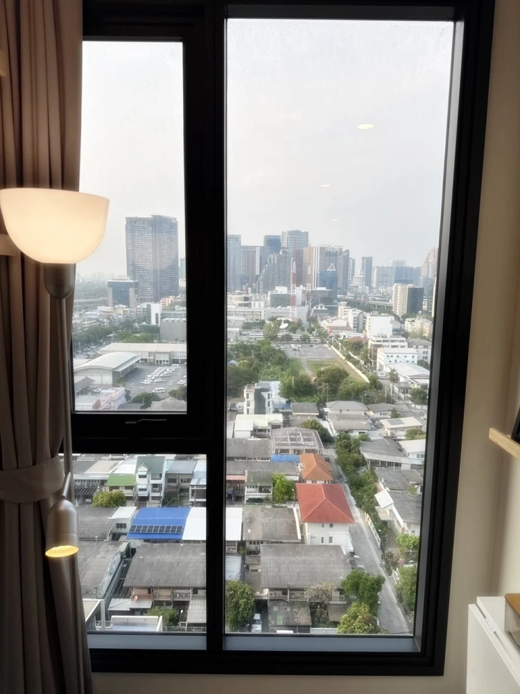 For rent!! Condo Denim Chatuchak, 17th floor, Building B, beautiful view, new room, fully furnished, very livable, don't miss it!!