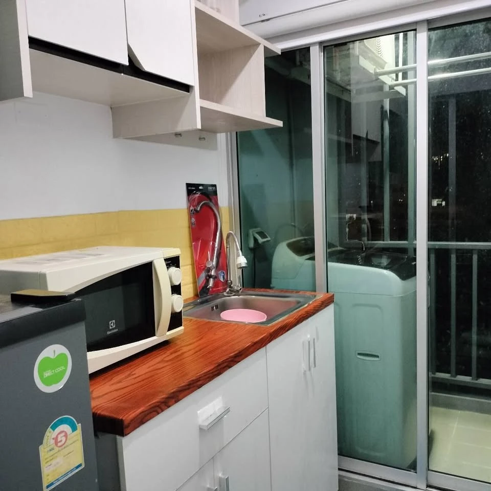 Condo for rent, The Kith Plus Sukhumvit 113, separated room Complete electrical appliances. Hurry up to reserve.
