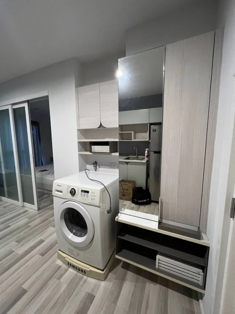 Condo for rent at The Key Chaloem Phrakiat Rama 9, 2nd floor, fully furnished, ready to move in. Don't miss out!