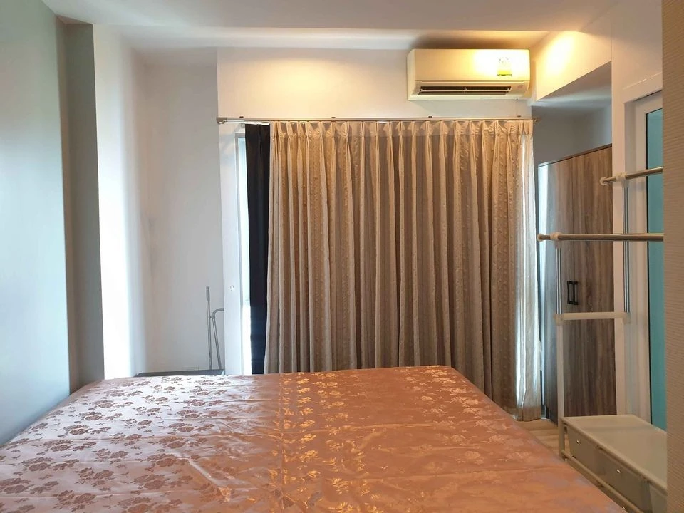 Condo for rent, The Key Chaengwattana, 6th floor, not very high, spacious room, great view, you shouldn't miss it.