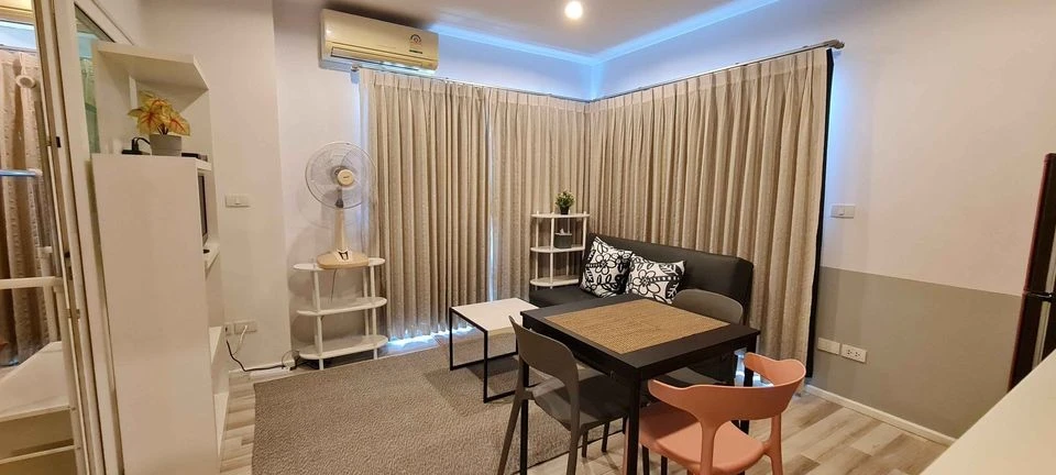 Condo for rent, The Key Chaengwattana, 6th floor, not very high, spacious room, great view, you shouldn't miss it.