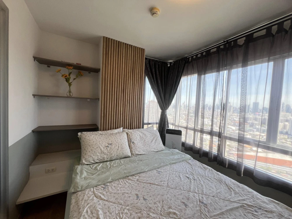Condo for rent: The Trust Residence Ratchada-Rama 3, 32nd floor, corner unit, city view, fully furnished, ready to move in. Don't miss out!!