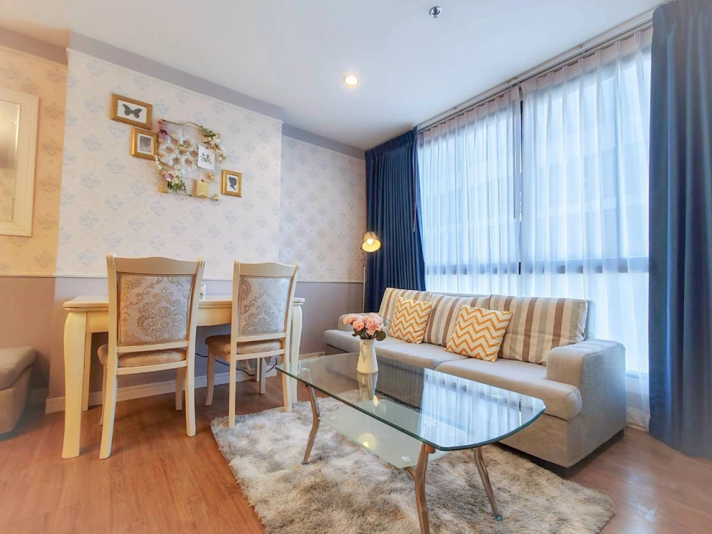 Condo for rent, The Tree Interchange, clear view, beautiful room, very nice, decorated in European style, hurry!!