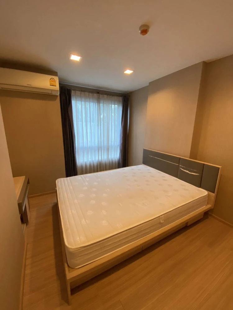 Condo for rent, The Park at Prachachuen, 1 bedroom, 1 bathroom, decorated with wallpaper. You can just come in and stay.