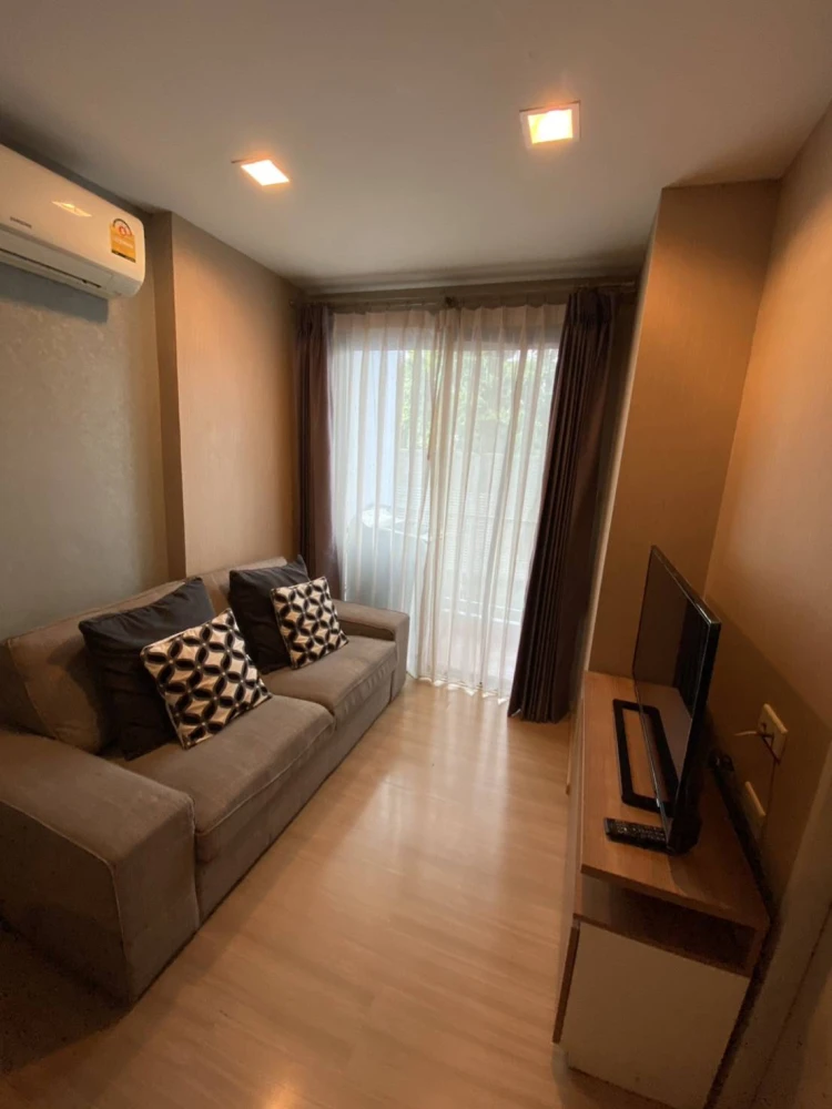 Condo for rent, The Park at Prachachuen, 1 bedroom, 1 bathroom, decorated with wallpaper. You can just come in and stay.