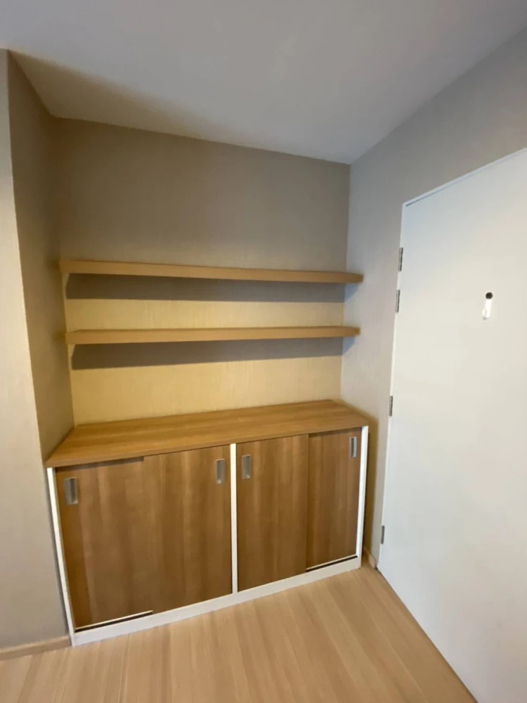 Condo for rent, The Park at Prachachuen, 1 bedroom, 1 bathroom, decorated with wallpaper. You can just come in and stay.