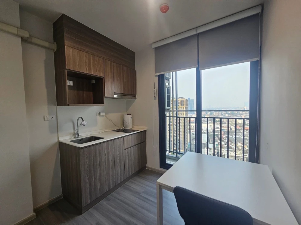 For rent!! Condo The Parkland Charan-Pinklao Building B, beautiful room, ready to move in, good price, hurry up and book now!!
