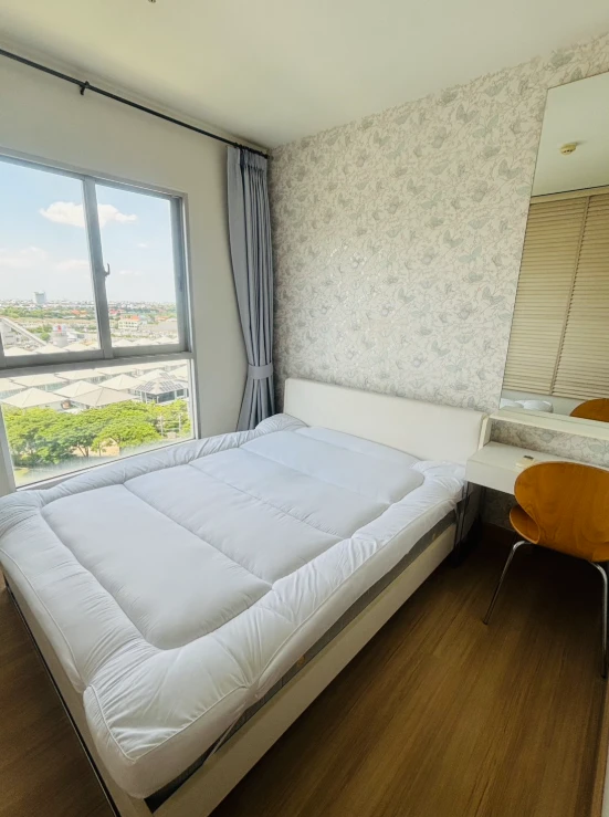 Condo for rent, The Parkland Srinakarin, Lakeside, pool view, fully furnished, ready to move in, book now!!