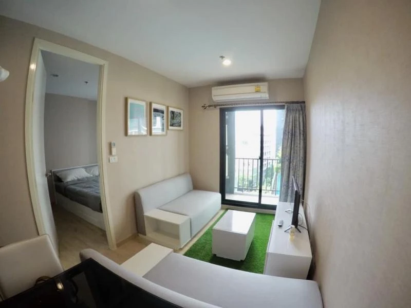 Condo for rent, The Parkland Phetkasem-Tha Phra. Nice, spacious unit with full furnishings. Low floor. Book now!
