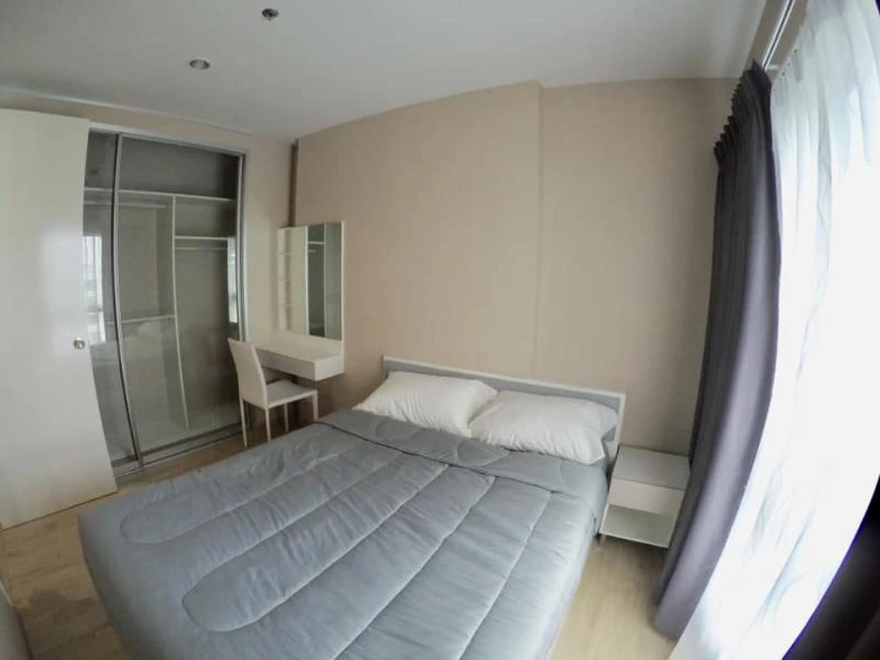 Condo for rent, The Parkland Phetkasem-Tha Phra. Nice, spacious unit with full furnishings. Low floor. Book now!