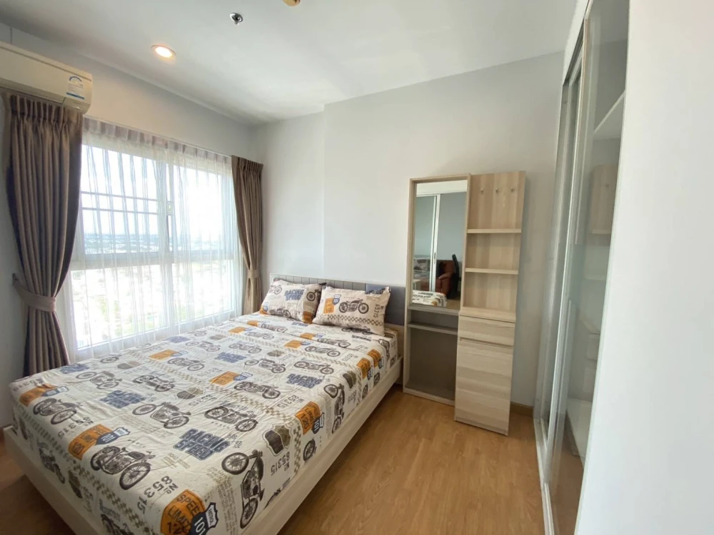 Condo for rent: The Parkland Phetkasem. Ready to move in. Fully furnished. High floor. Spacious and comfortable. Reserve now before it's too late!!!