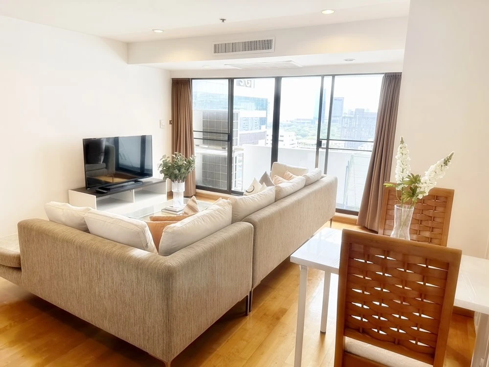For rent!! Condo The Royal Place 2, 21st floor, beautiful room, fully furnished, ready to move in, don't miss it!!