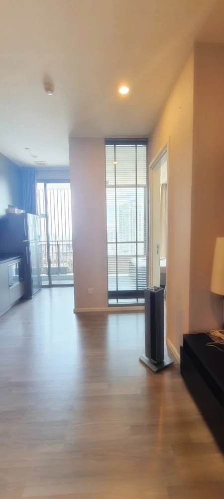For rent!! Condo The Room Sukhumvit 69, 25th floor, condo on Sukhumvit Road, ready to move in immediately, hurry and book now!!
