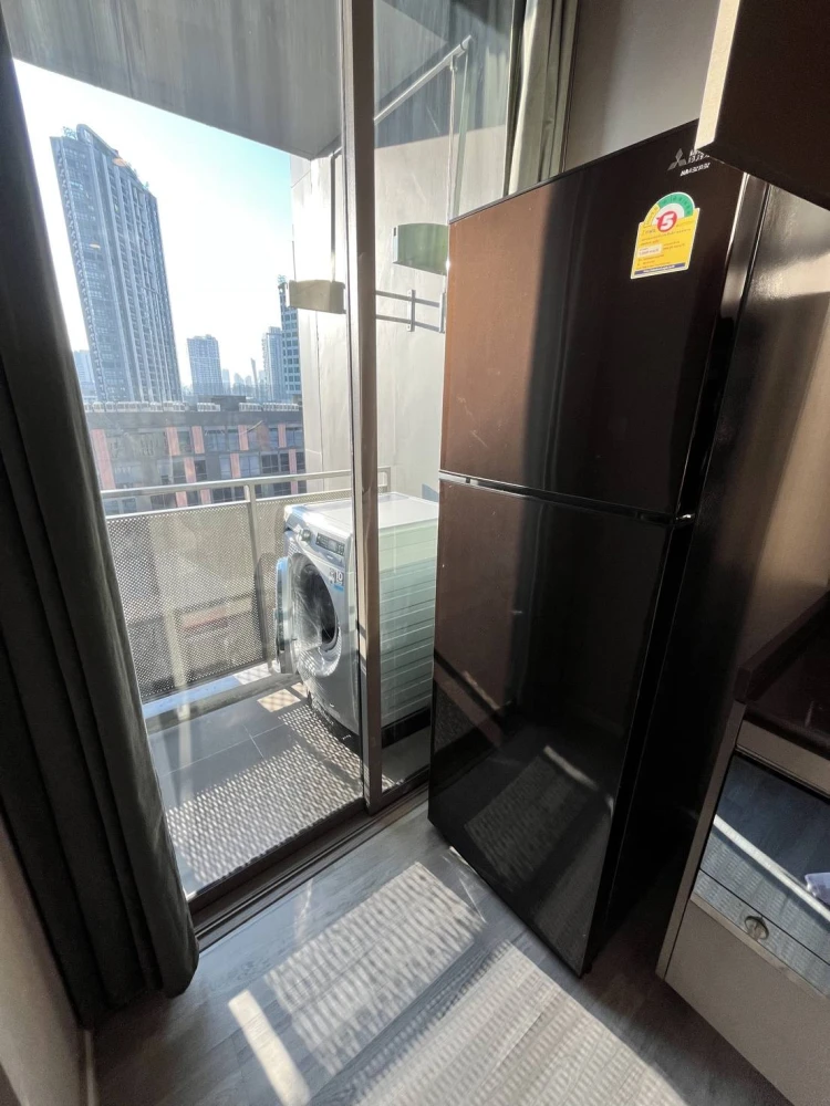 For rent!! Condo The Room Sukhumvit 69, 8th floor, beautifully decorated room, fully furnished, ready to move in, don't miss it!!