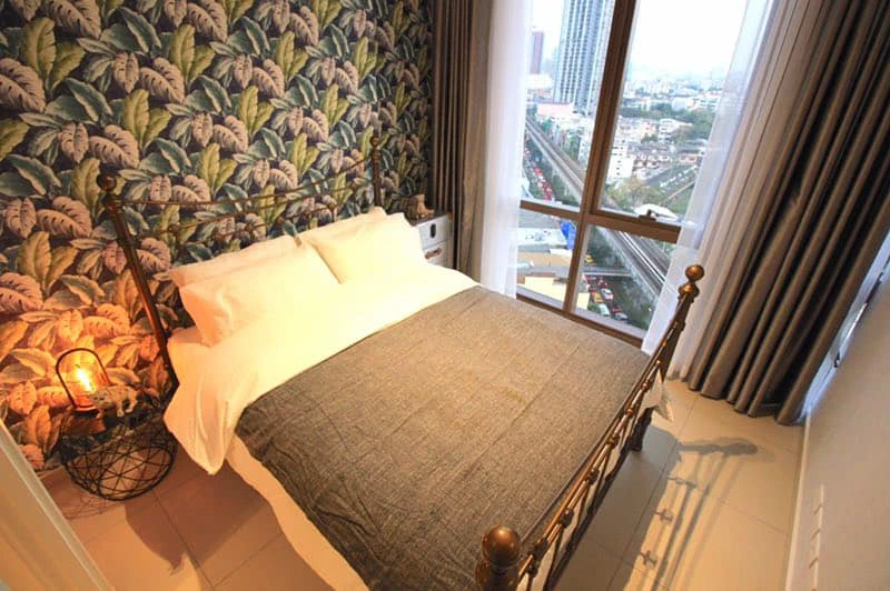 Condo for rent, The Loft Ekkamai, spacious room, comes with facilities, good price, must hurry to reserve.