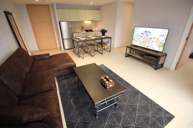 Condo for rent, The Loft Ekkamai, spacious room, comes with facilities, good price, must hurry to reserve.