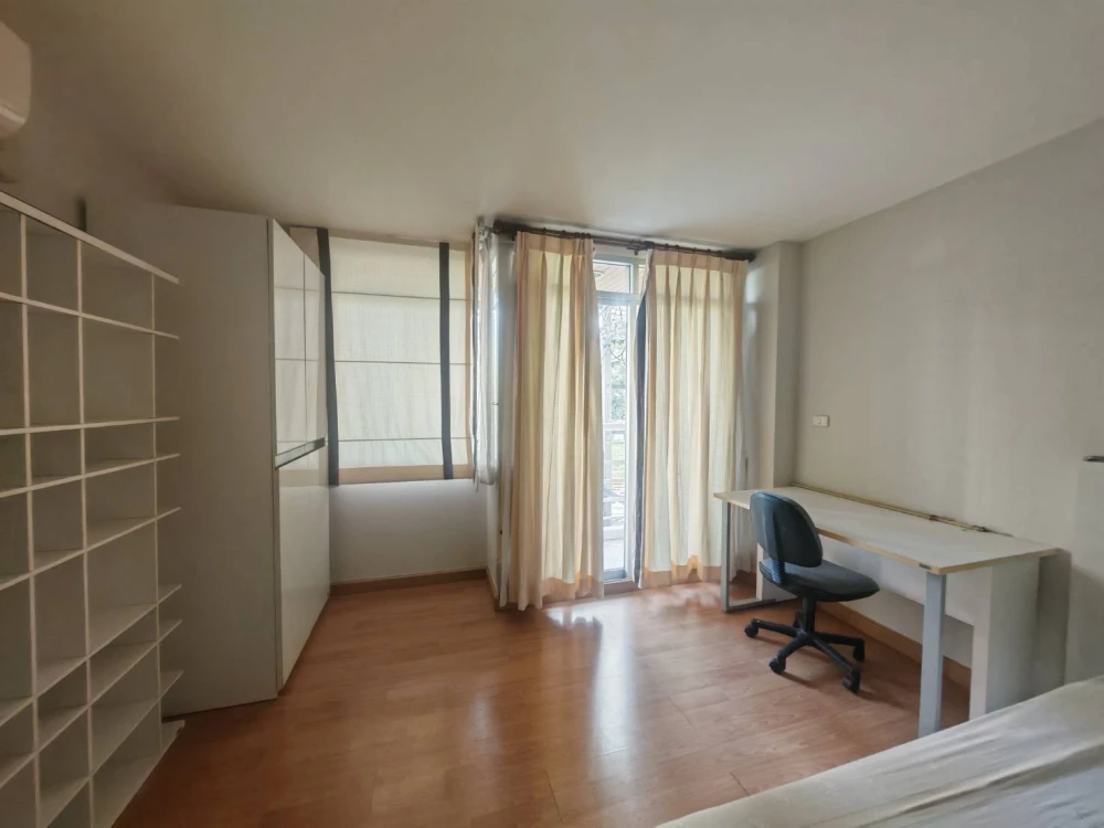 Condo for rent, The Link Sukhumvit 50. Ready to move in, fully furnished + appliances included. Spacious and comfortable room. Book now!
