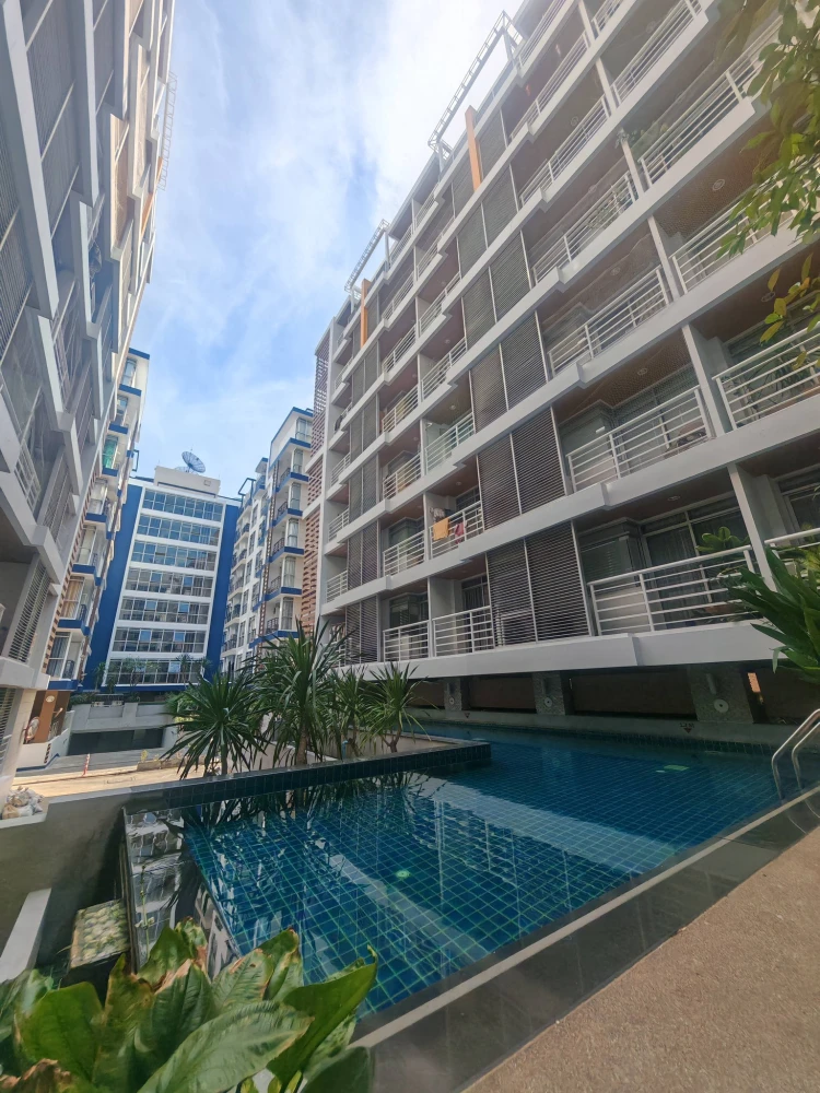 Condo for rent, The Link Sukhumvit 50. Ready to move in, fully furnished + appliances included. Spacious and comfortable room. Book now!