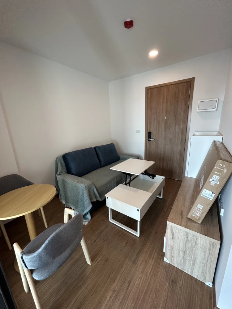 Condo for rent, The Livin Ramkhamhaeng. Great location, attractive price. Book now!!