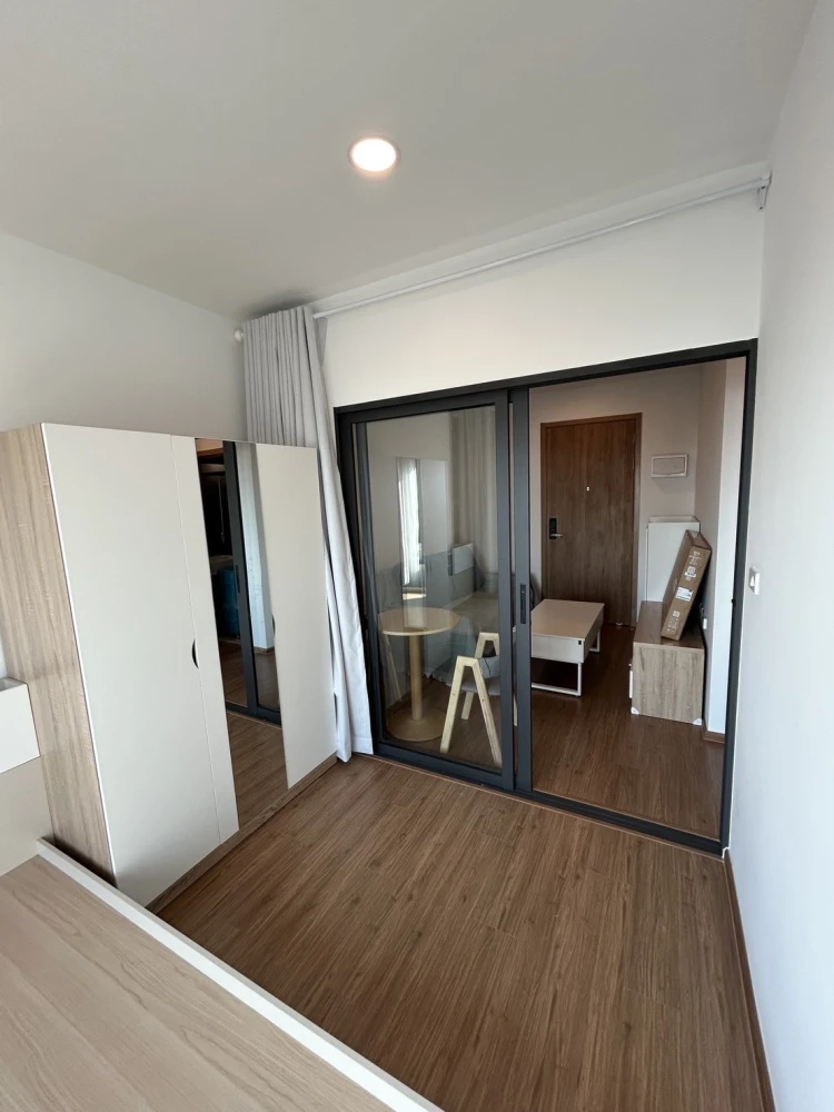 Condo for rent, The Livin Ramkhamhaeng. Great location, attractive price. Book now!!