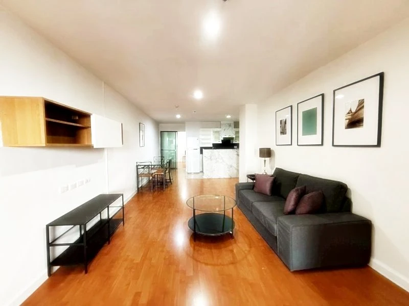 Condo for rent! The Waterford Diamond Sukhumvit 30/1, 38th floor, beautiful room, fully furnished, ready to move in. Don't miss out!!