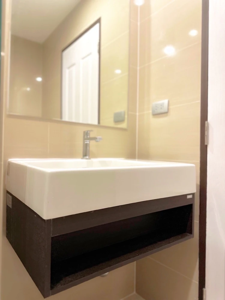 For rent!! Condo The Sky Sukhumvit, 3rd floor, Building E, beautiful room, fully furnished, ready to move in, hurry up and book now!!