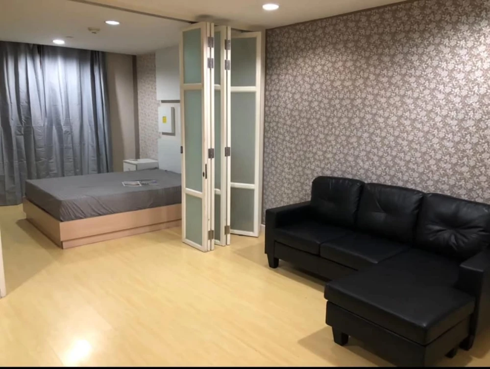 Condo for rent, The Station Sathorn - Bangrak, spacious room, fully furnished, convenient transportation, hurry !!