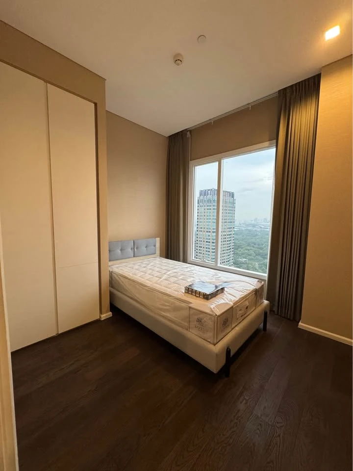 Condo for rent, The Saint Residences, spacious room, lots of usable space, complete facilities, book now