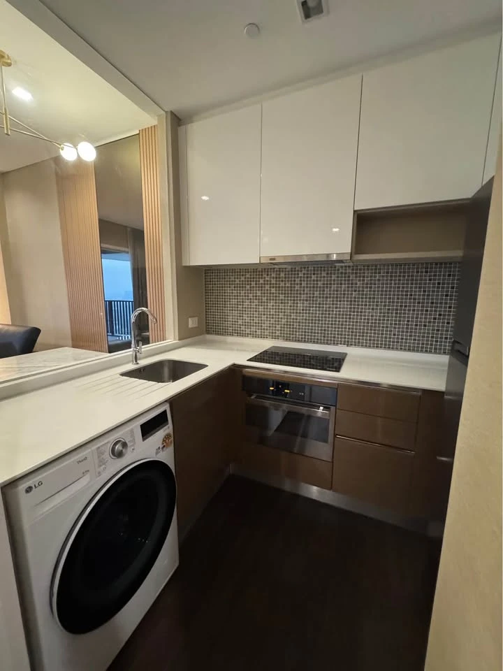 Condo for rent, The Saint Residences, spacious room, lots of usable space, complete facilities, book now