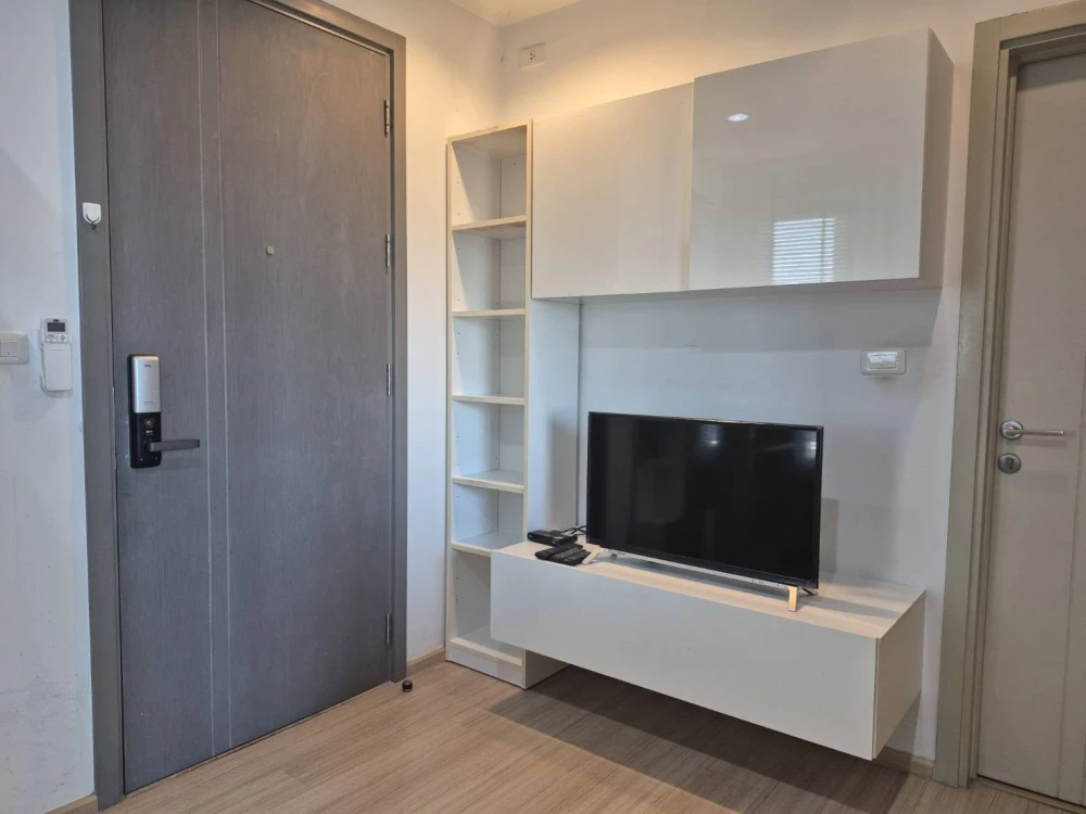 Condo for rent, The Base Rama 9 - Ramkhamhaeng, pool view, corner room, fully furnished, very beautiful room, ready to move in