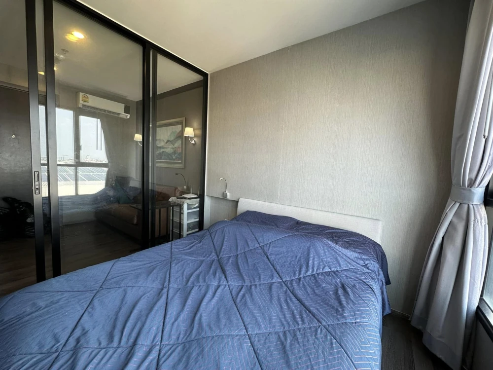 For rent!! Condo The Base Park East, 10th floor, garden square view, beautifully decorated room, ready to move in, don't miss it!!