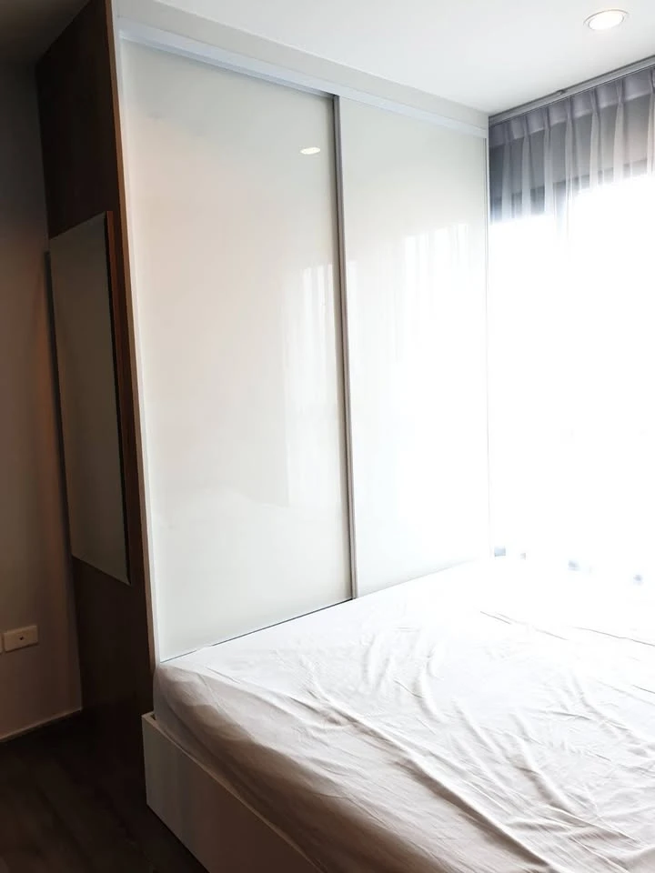 Condo for rent, The Base Park West, complete facilities The condo is ready to move in immediately.