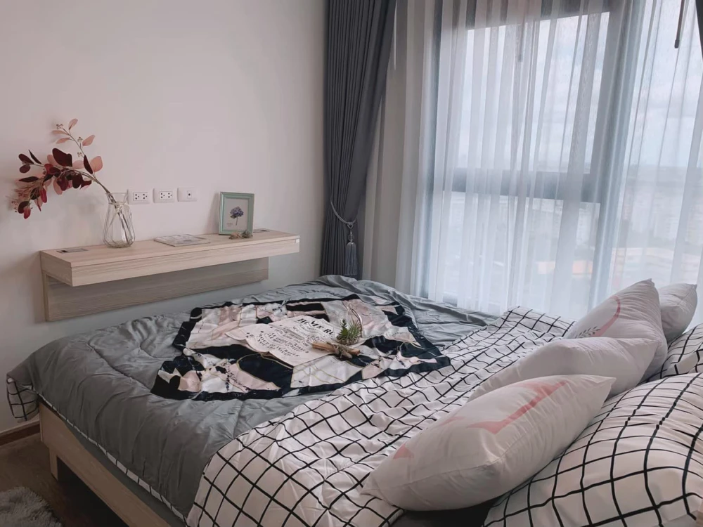 For rent!! Condo The Base Phetkasem 19th floor, corner room, fully furnished, ready to move in immediately, hurry and book now!!