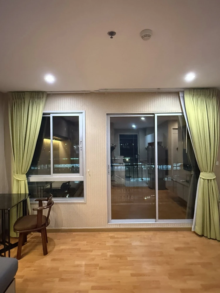 Condo for rent, The President Sathorn-Ratchaphruek. Spacious and comfortable 1-bedroom unit with ample living space. Book now! Don't wait!