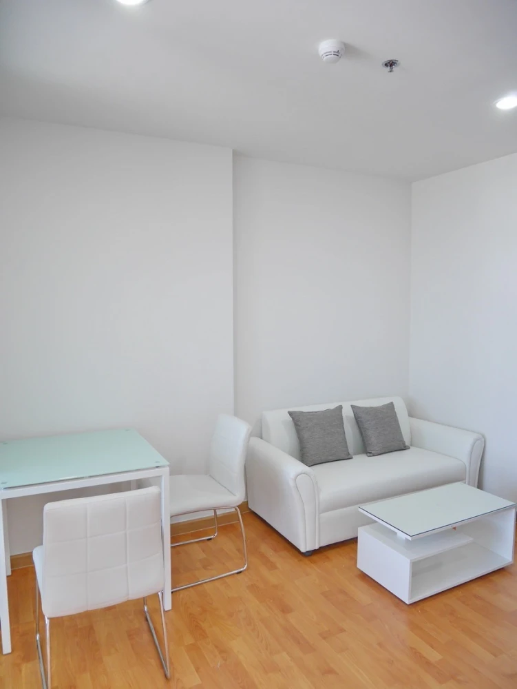For rent!! Condo The President Sathorn-Ratchaphruek, 14th floor, city view, decorated with good furniture, ready to move in, don't miss it!!