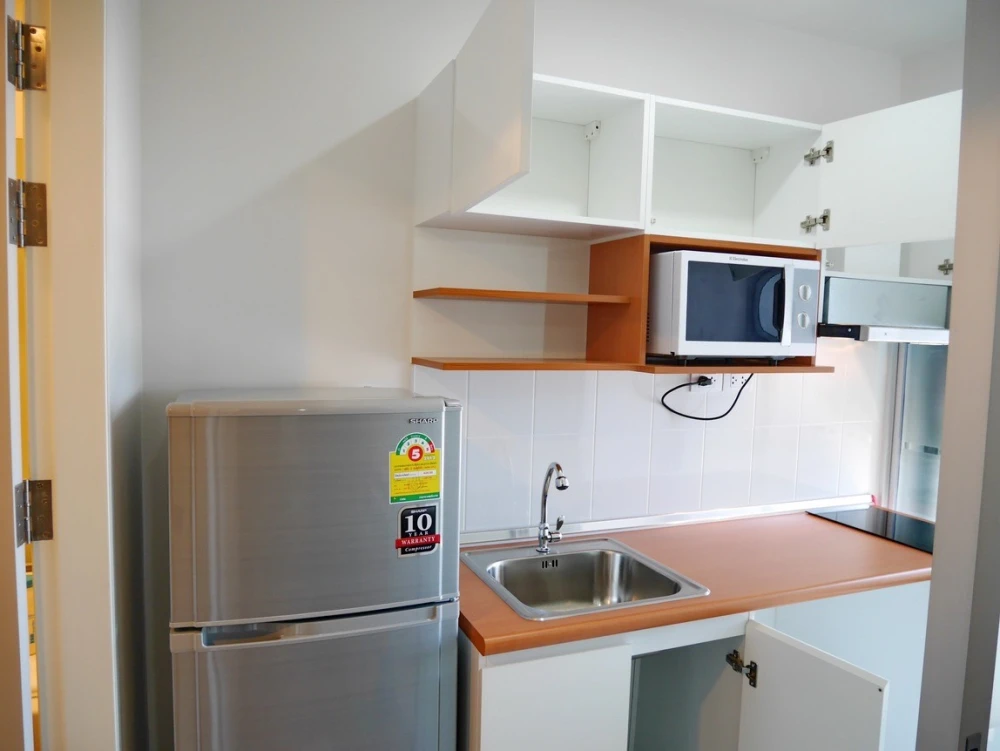 For rent!! Condo The President Sathorn-Ratchaphruek, 14th floor, city view, decorated with good furniture, ready to move in, don't miss it!!