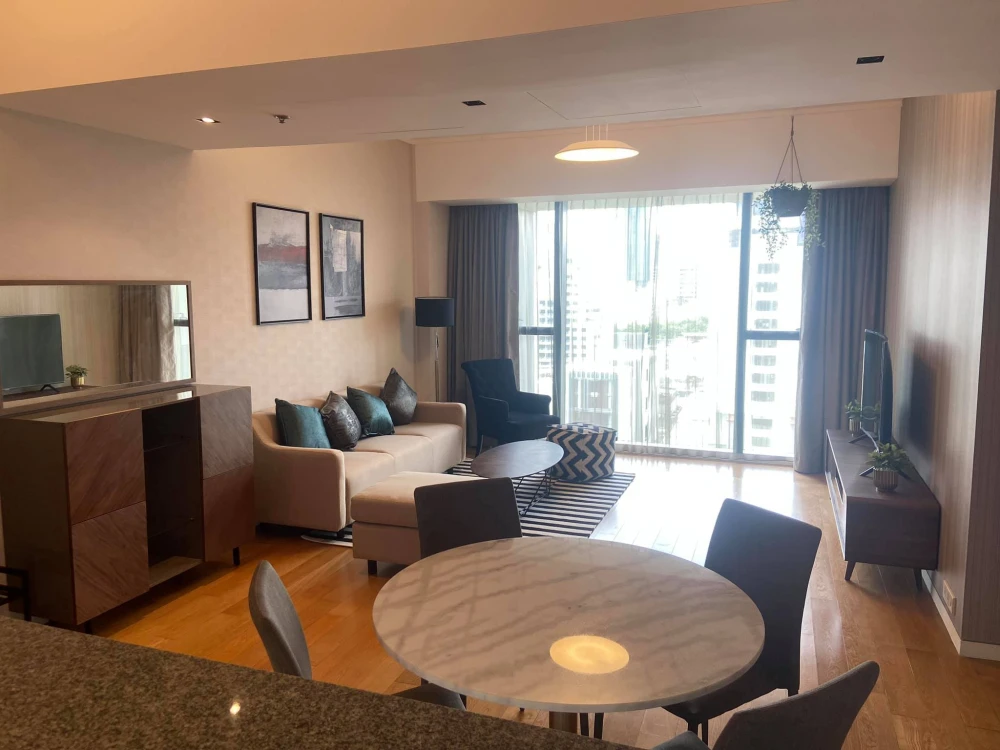 Condo for rent, The Met, good location, convenient transportation, complete facilities, do not miss it.