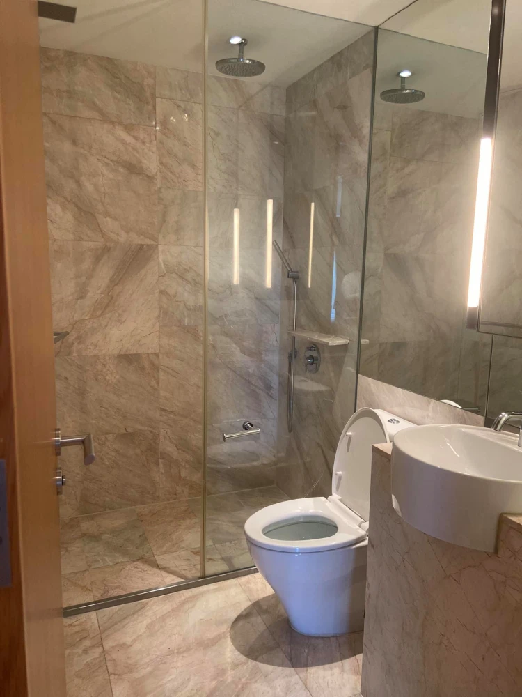 Condo for rent, The Met, good location, convenient transportation, complete facilities, do not miss it.