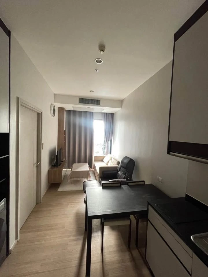 For rent!! Condo The Capital Ekamai-Thonglor 9th floor, nice room, fully furnished, great price, book now!!